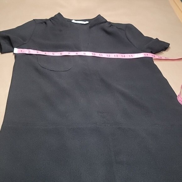 Lush Size XS Black "All In Favor" Crepe Shift Dress, V-Neck, Rounded Hem - Picture 9 of 15